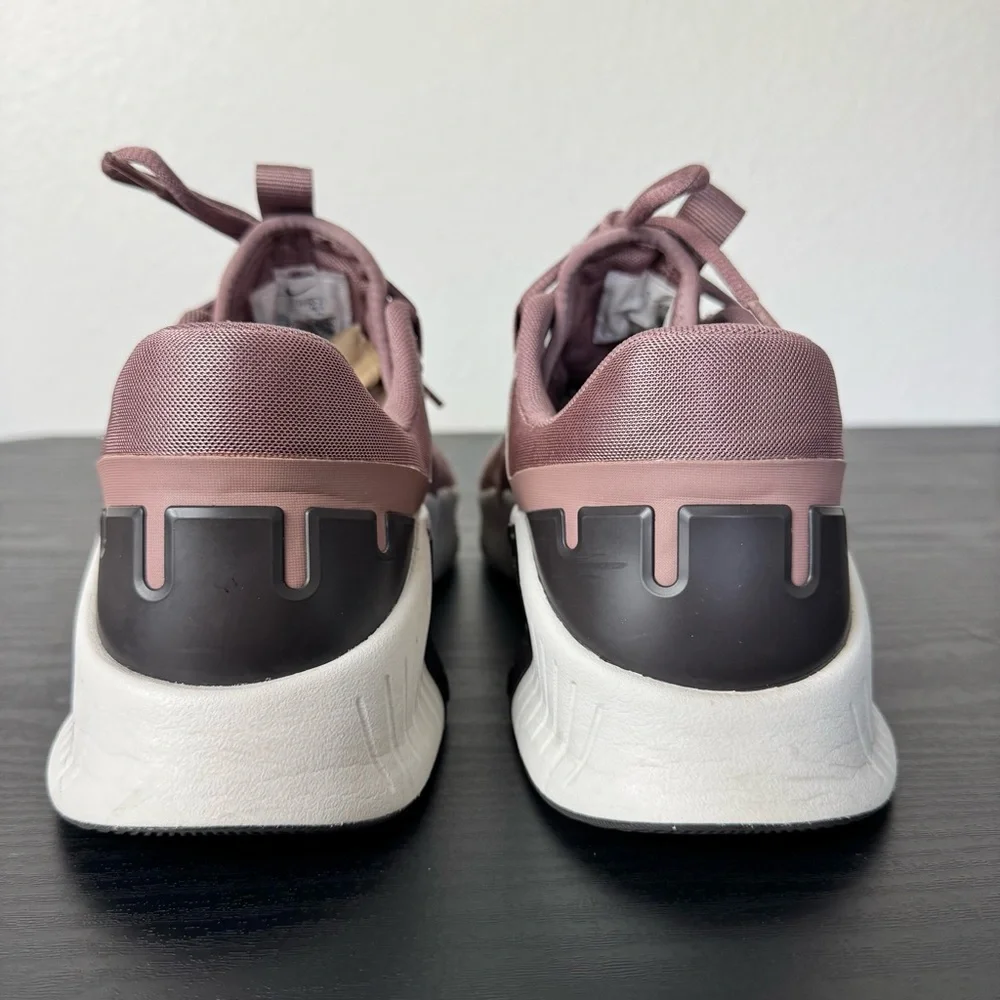 Nike Free Metcon 5 Smokey Mauve Women's Training Shoe.  Size 10